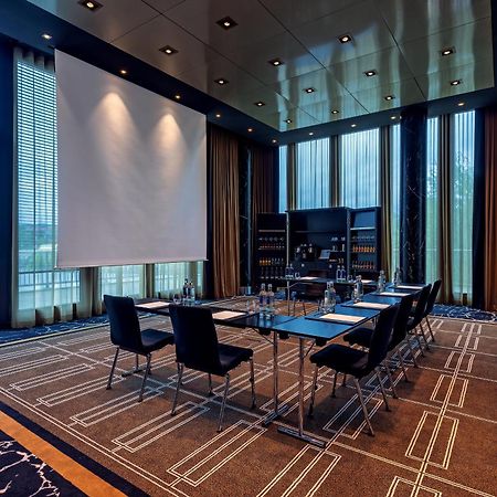 Hotel Hyatt Regency Düsseldorf Esterno foto Meeting room