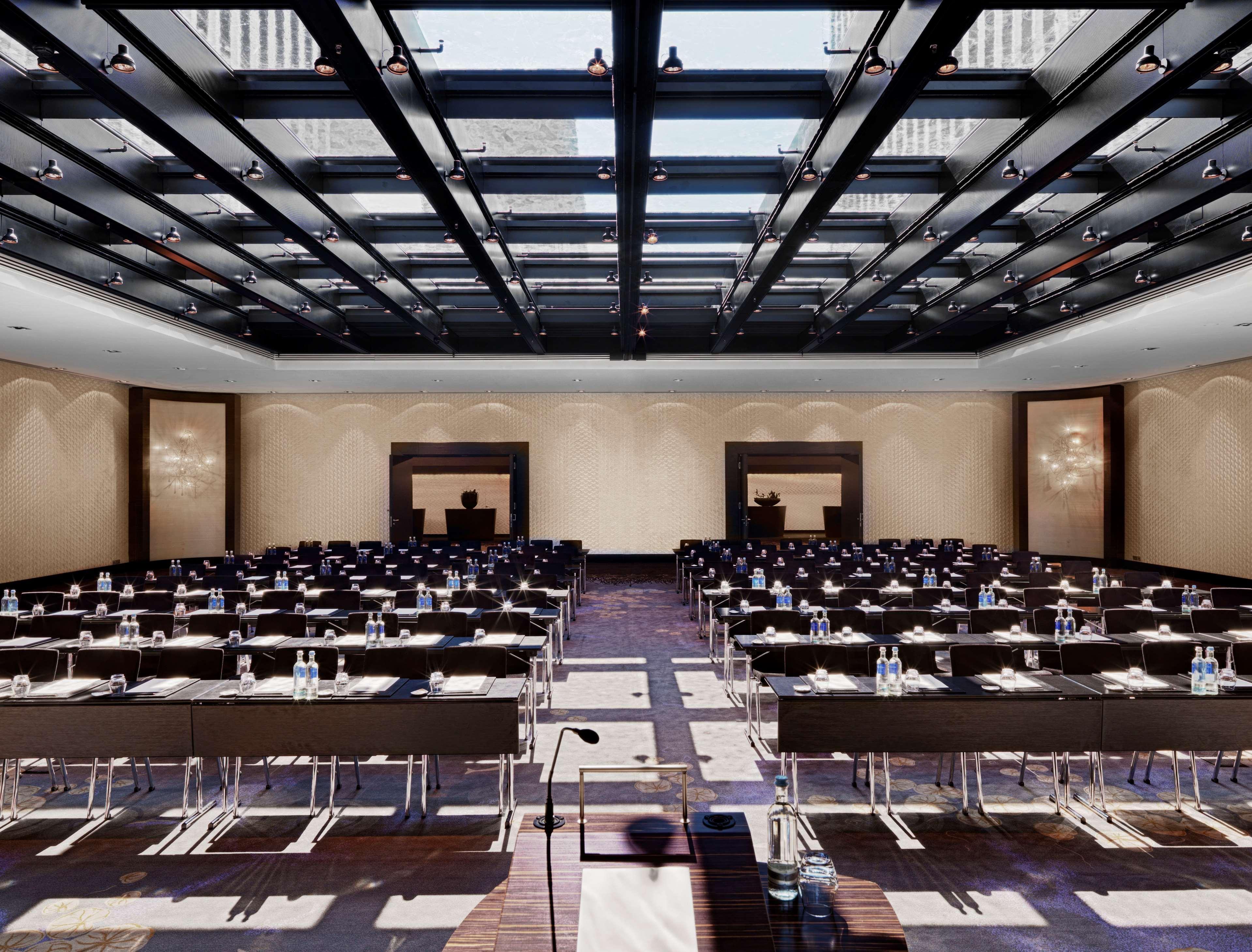 Hotel Hyatt Regency Düsseldorf Esterno foto The Westin Palace, Berlin