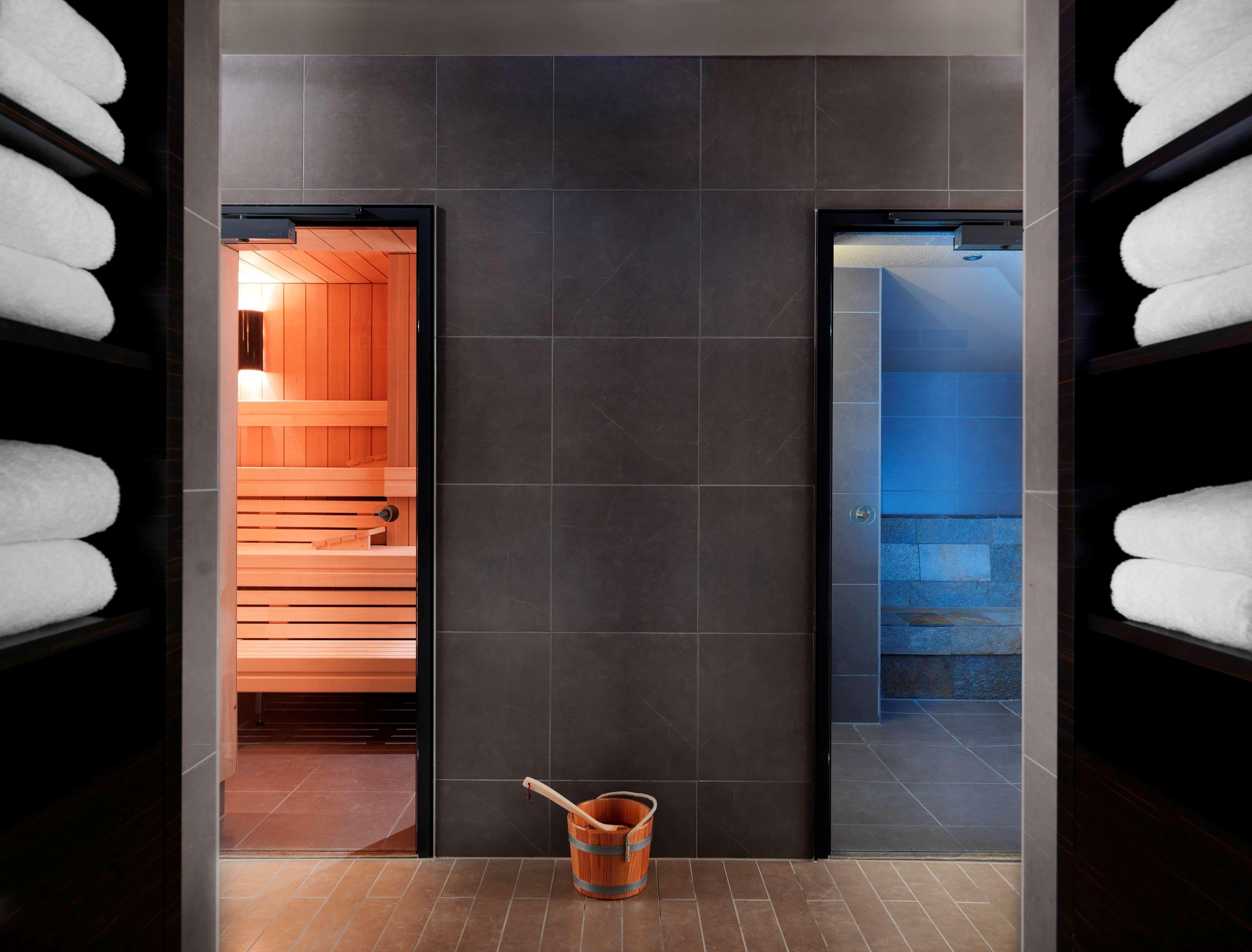 Hotel Hyatt Regency Düsseldorf Esterno foto Sauna