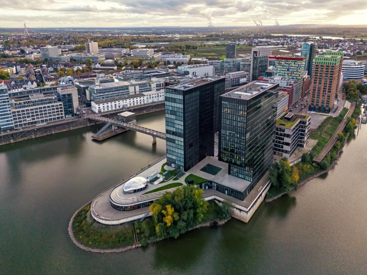 Hotel Hyatt Regency Düsseldorf Esterno foto The European Central Bank headquarters in Frankfurt