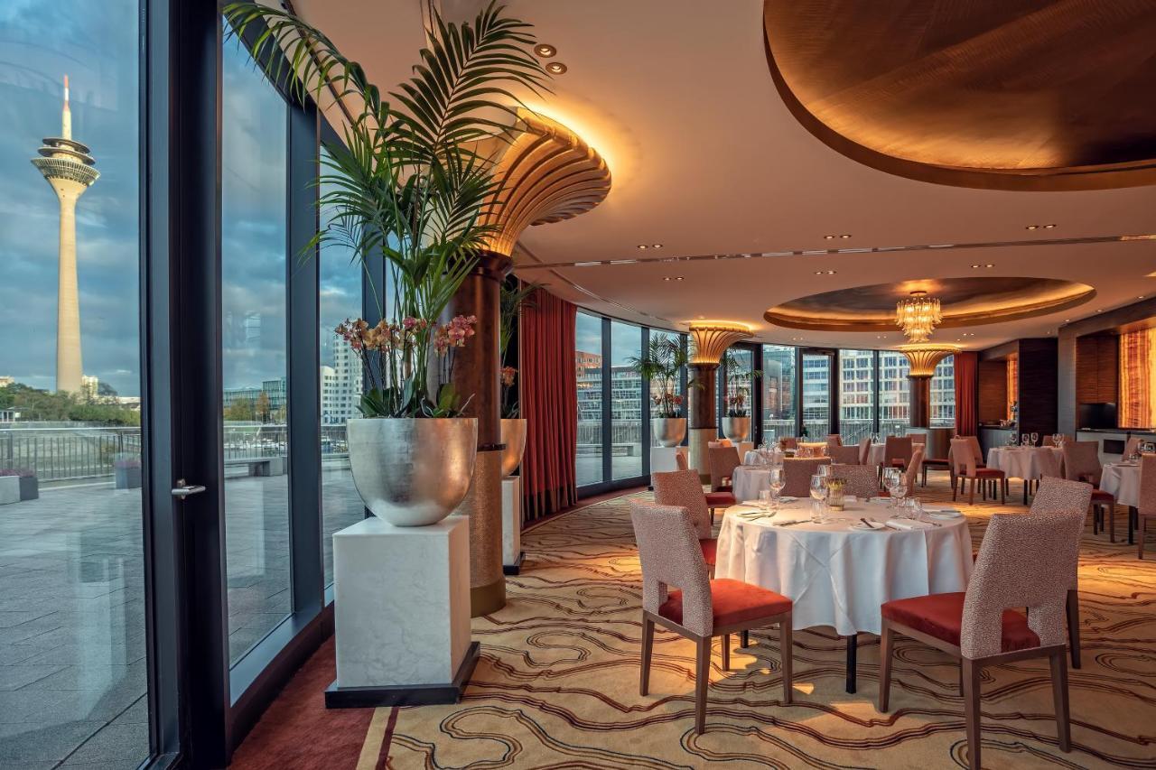 Hotel Hyatt Regency Düsseldorf Esterno foto Restaurant